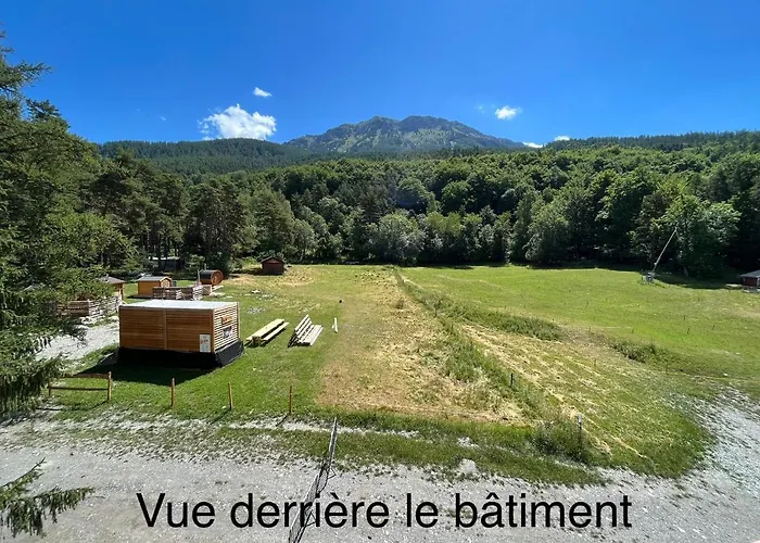 La Source Blanche Saint Jean Montclar